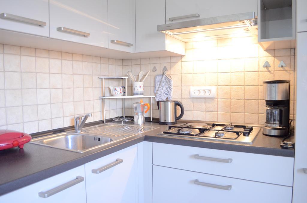 Jasmina Apartment Hum Eksteriør bilde